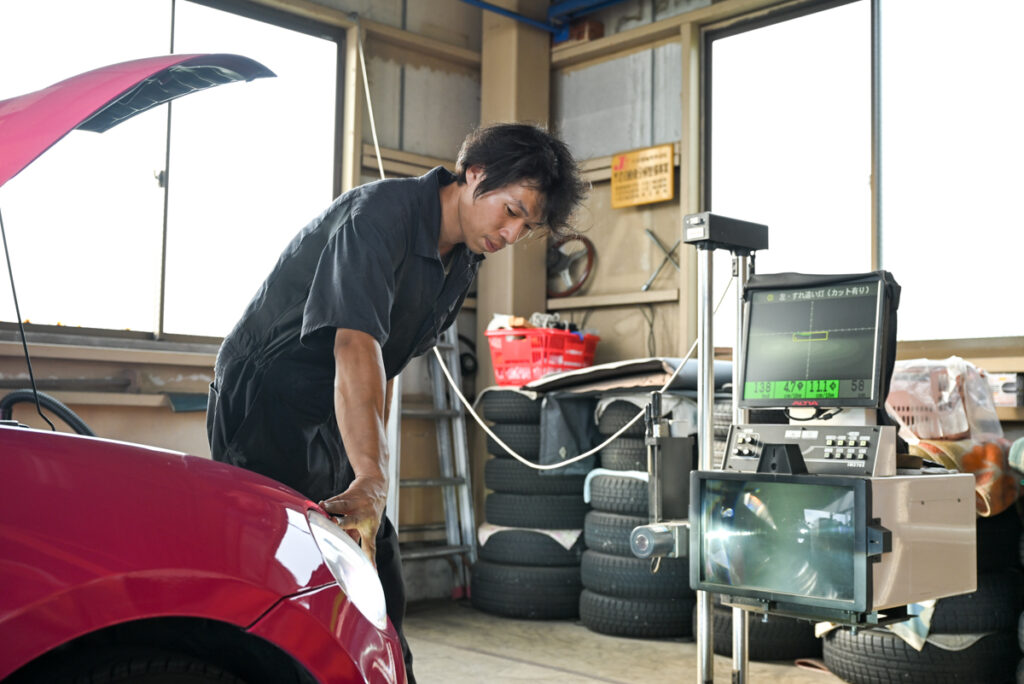 自動車の販売及び修理